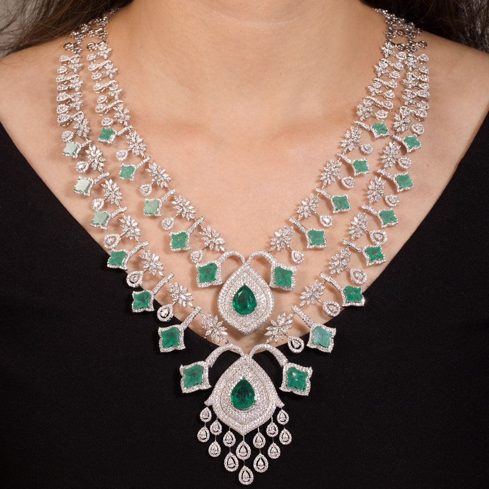 18K White Gold Diamond Necklace - 36.037ct VVS-EF with Colour Stones