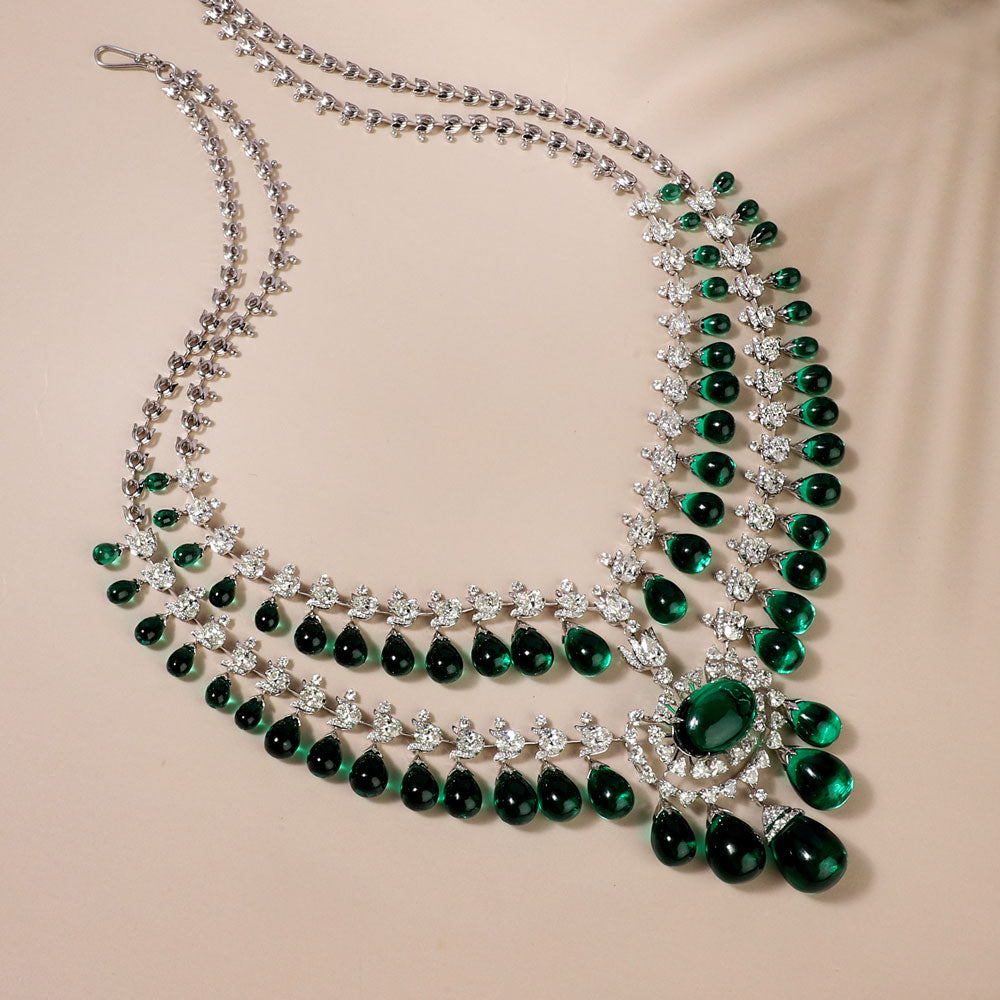 18K White Gold Diamond Necklace - 33.244ct VVS-VS-HI with Colour Stones