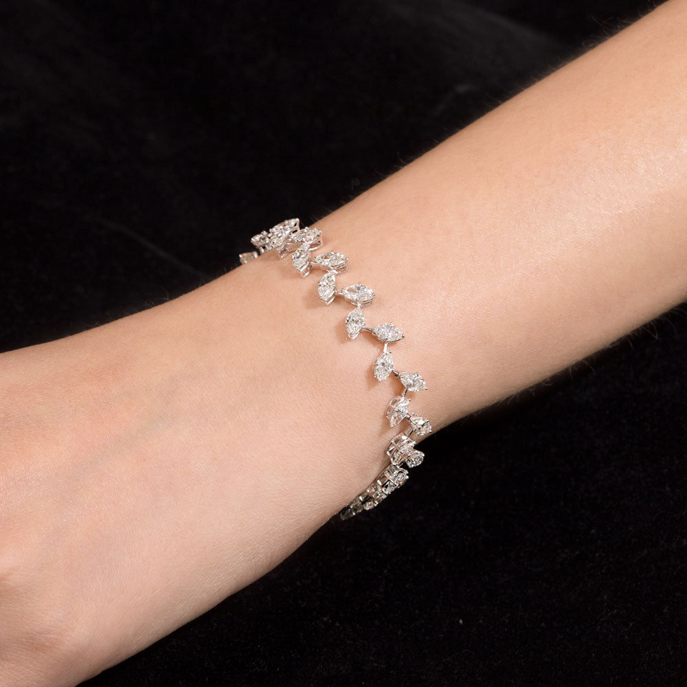 18K White Gold Diamond Bracelet - 8.97ct VVS-VS-HI