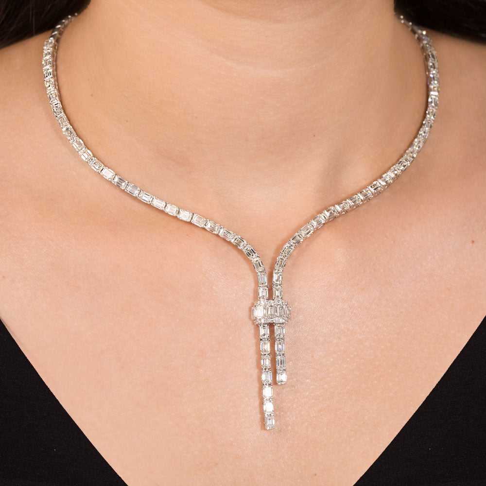 18K White Gold Diamond Necklace - 19.193ct VVS-VS-GHI