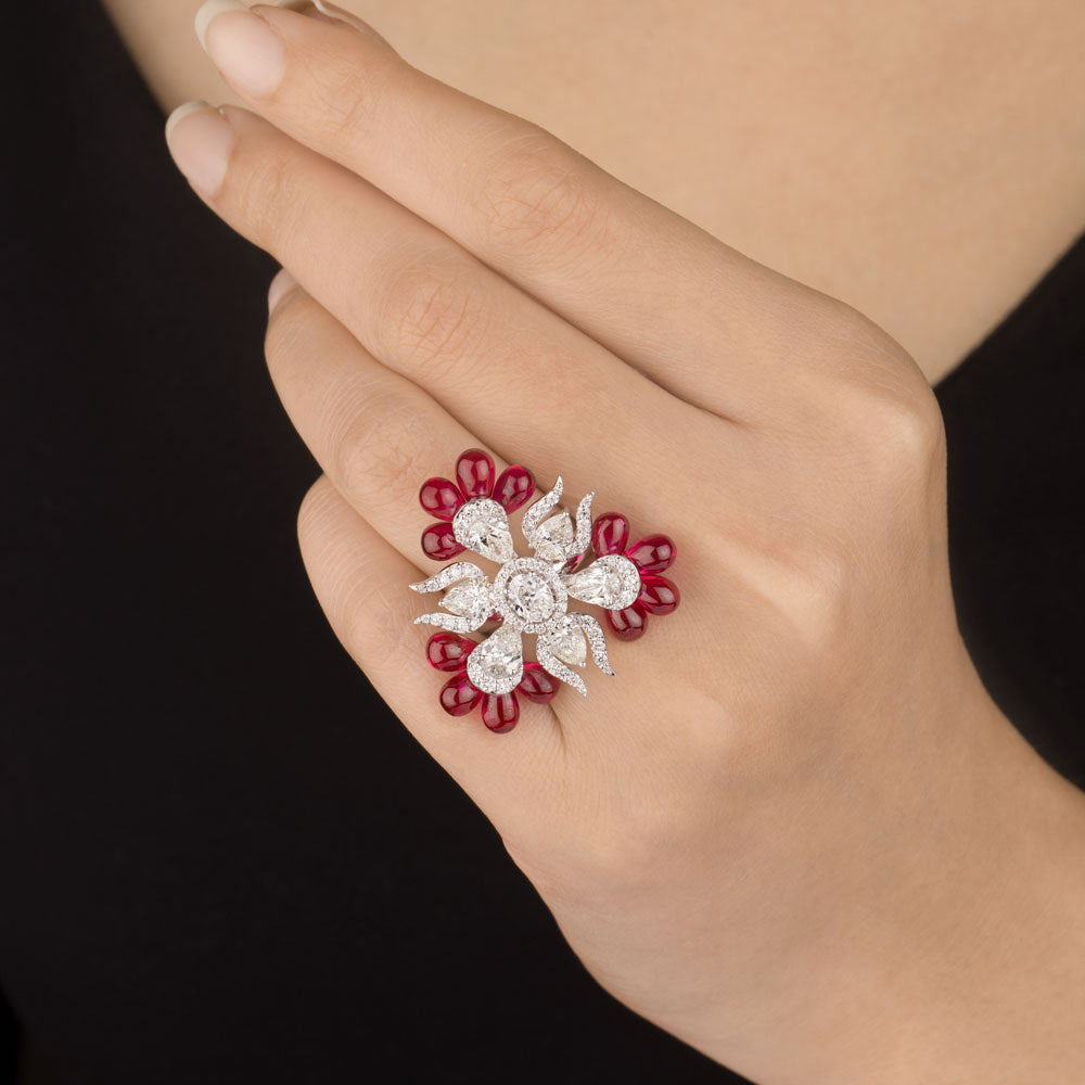 18K White Gold Diamond Ring - 3.604ct VS-SI-GHI with Colour Stones