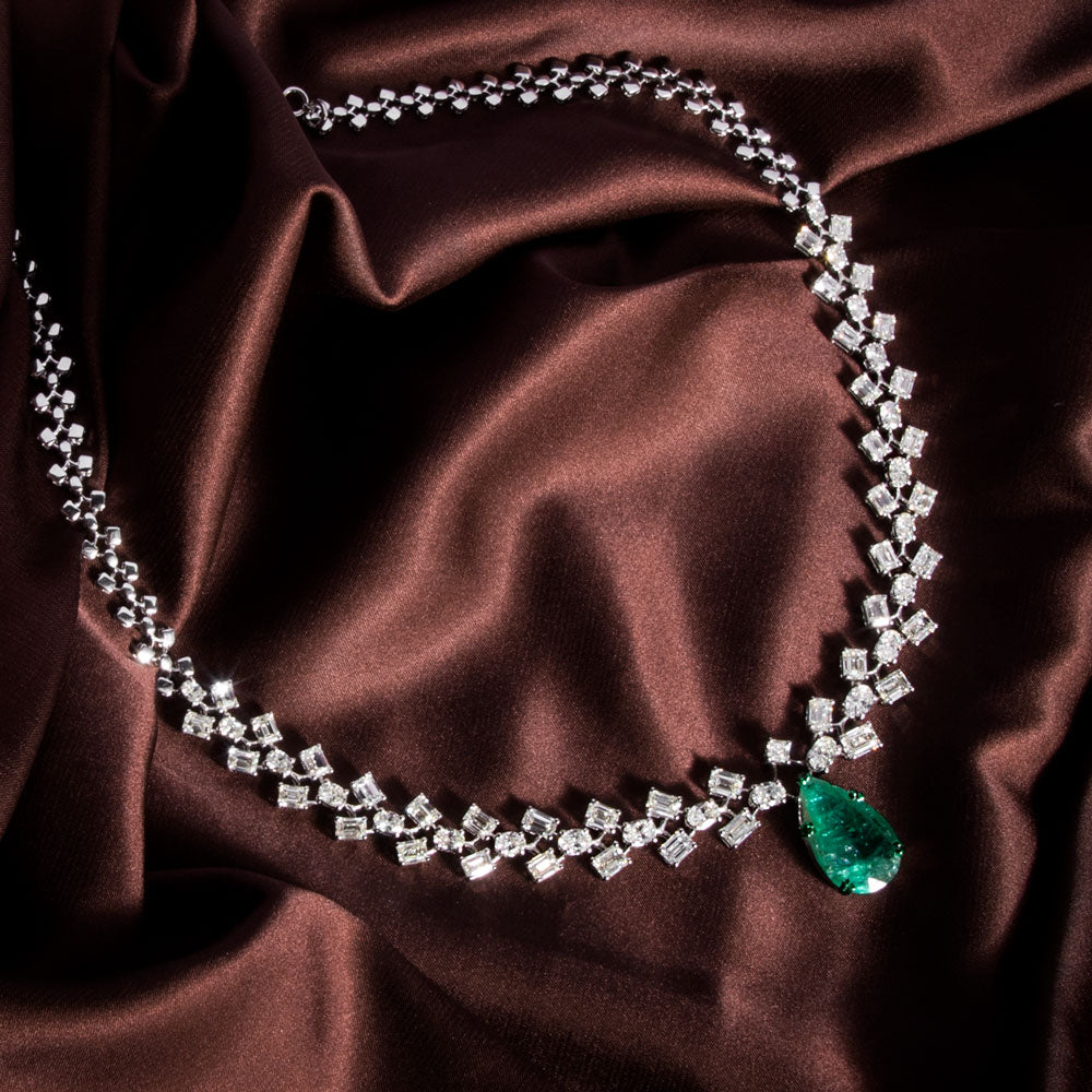18K White Gold Diamond Necklace - 21.474ct VVS-VS-HI with Colour Stones