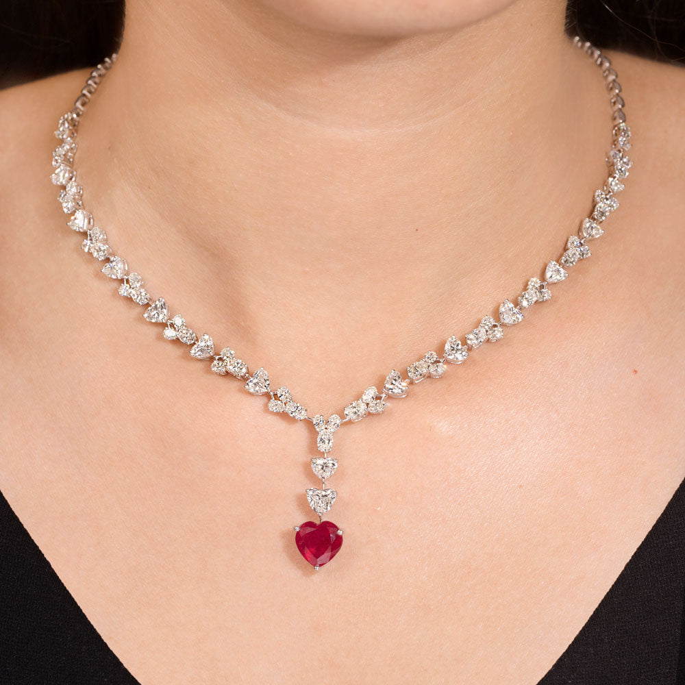 18K White Gold Diamond Necklace - 12.38ct VVS-VS-HI with Colour Stones