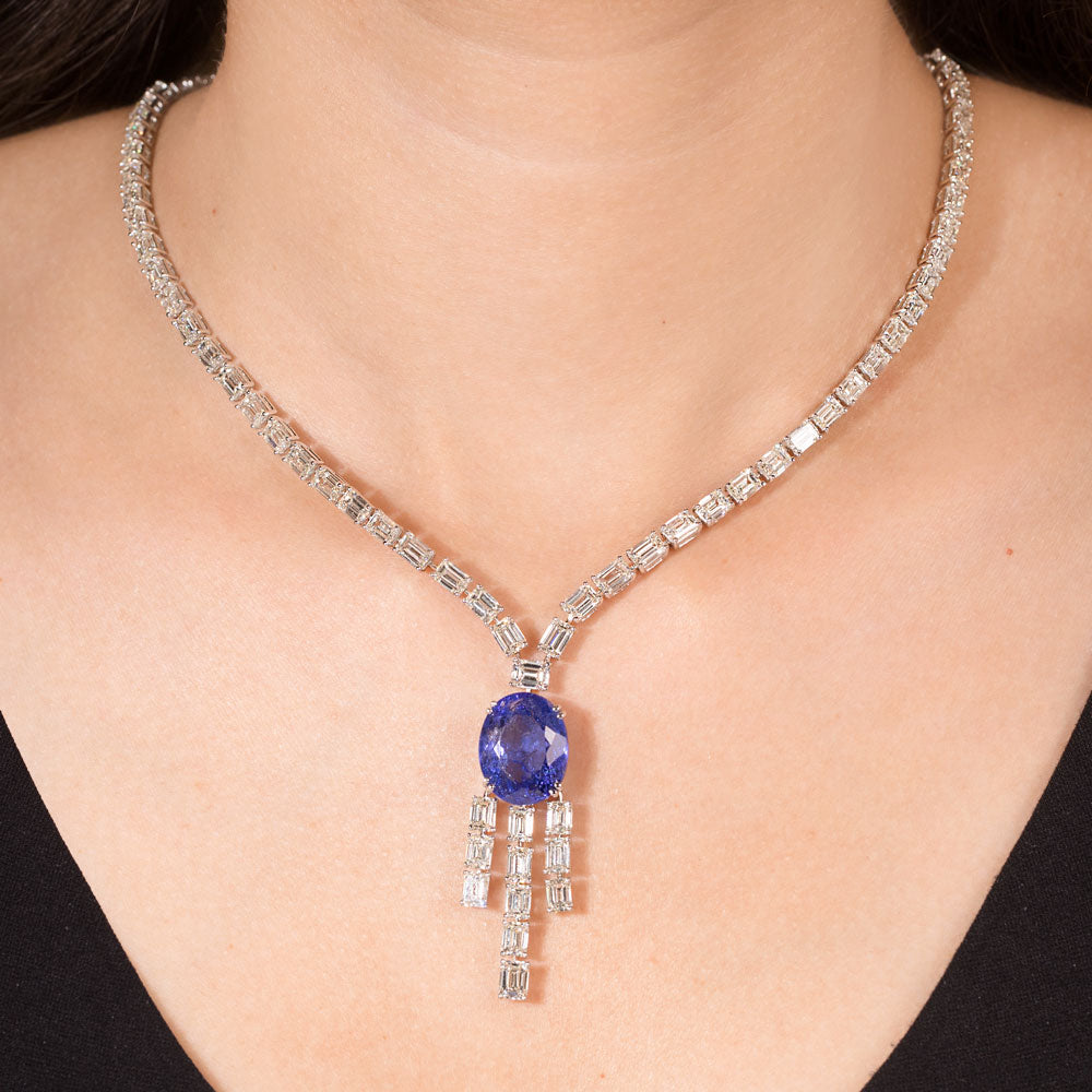 18K White Gold Diamond Necklace - 21.45ct VVS-VS-HI with Colour Stones
