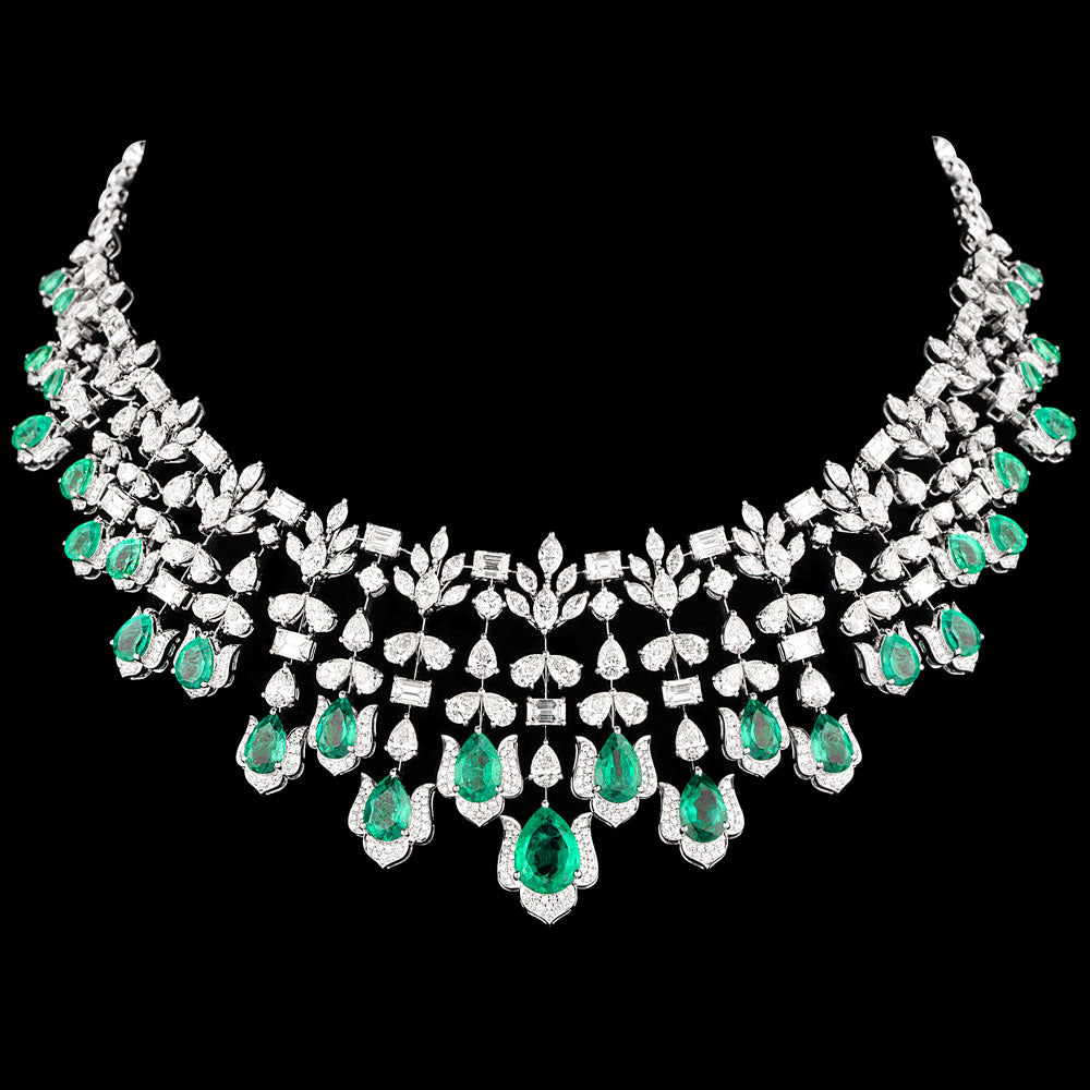 18K White Gold Diamond Necklace - 26.961ct VS-SI-IJ with Colour Stones