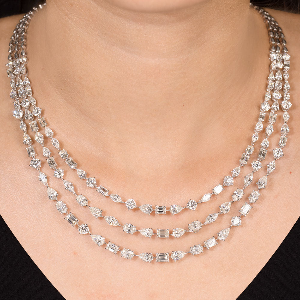 18K White Gold Diamond Necklace - 33.057ct VS-SI-GH