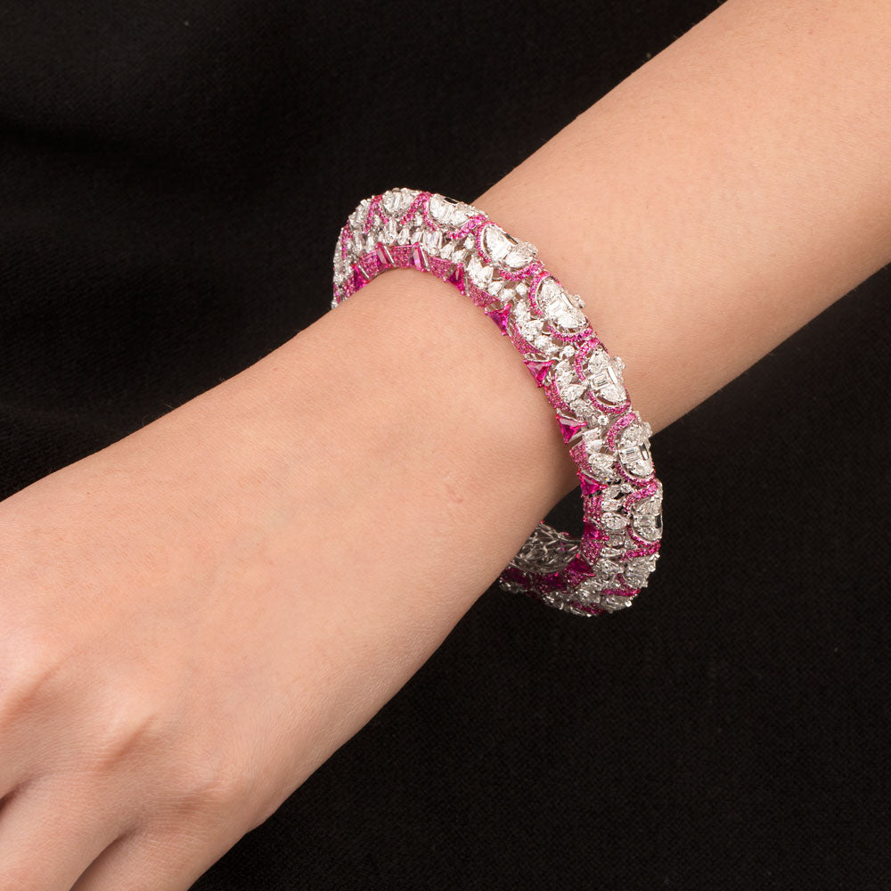 18K White Gold Diamond Bangle - 19.908ct VVS-FG with Colour Stones