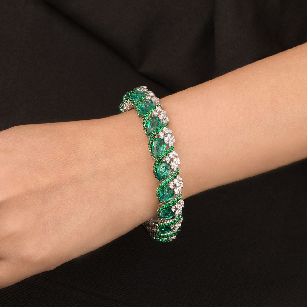 18K White Gold Diamond Bangle - 3.914ct VVS-VS-GH with Colour Stones