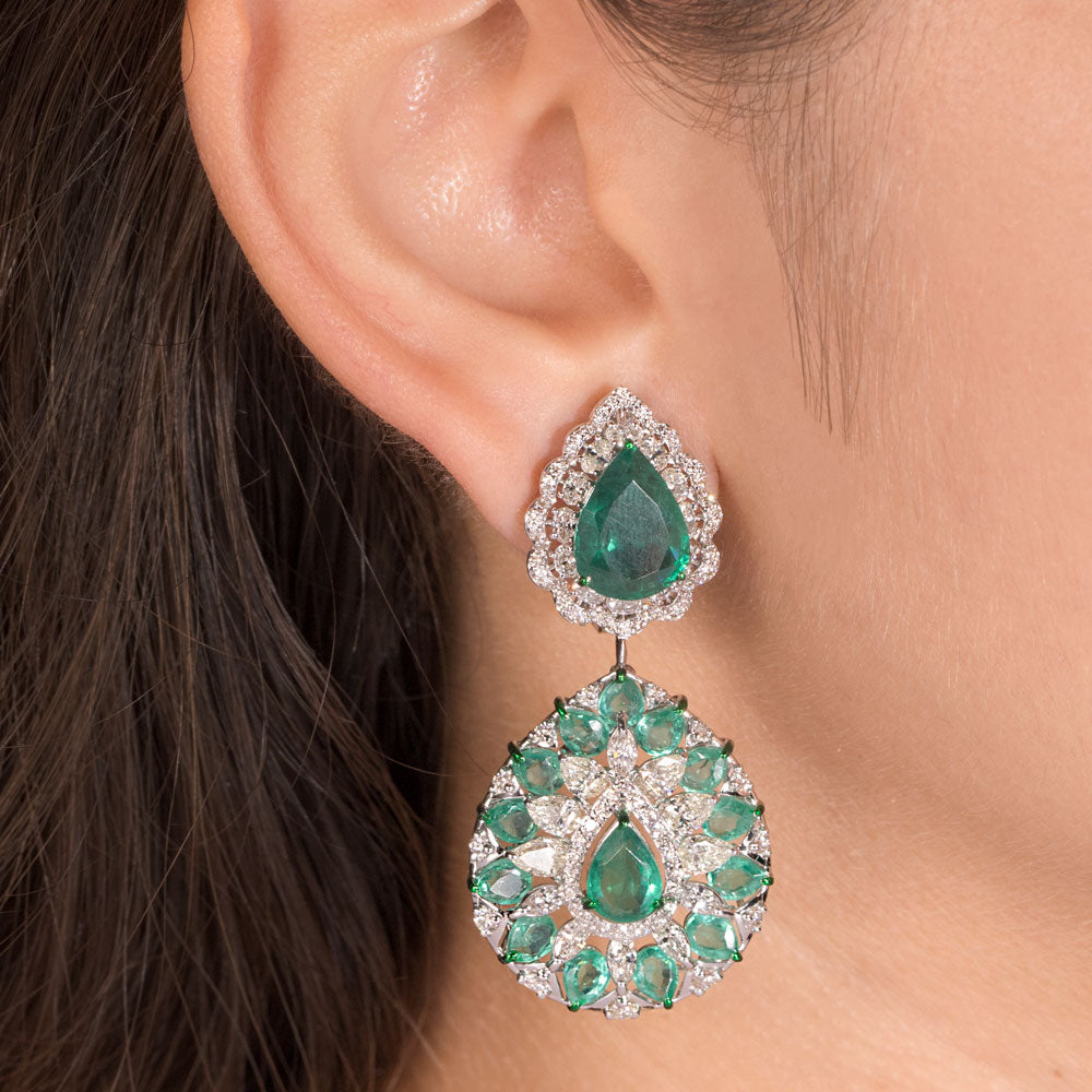 18K White Gold Diamond Earrings - 5.851ct VS-SI-IJ with Colour Stones
