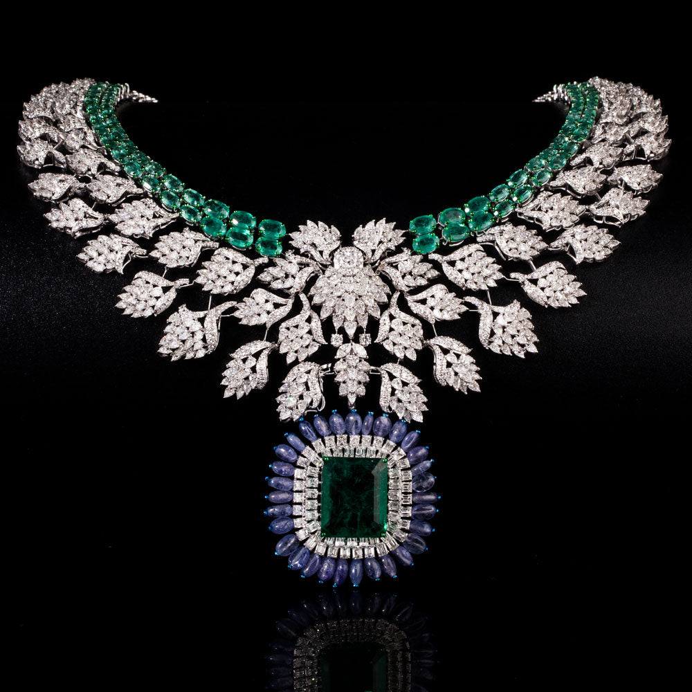 18K White Gold Diamond Necklace - 29.13ct SI2-I1-GH with Colour Stones
