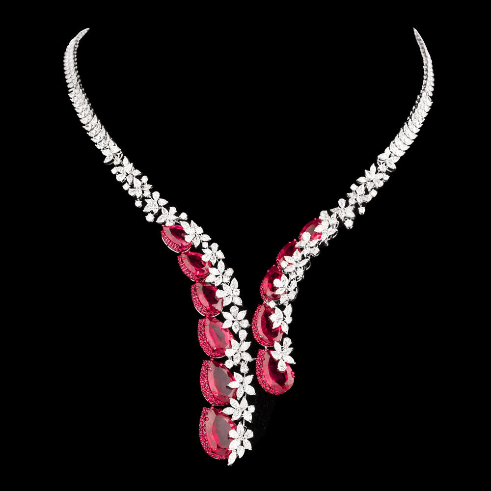 18K White Gold Diamond Necklace - 14.977ct VVS-VS-FG with Colour Stones