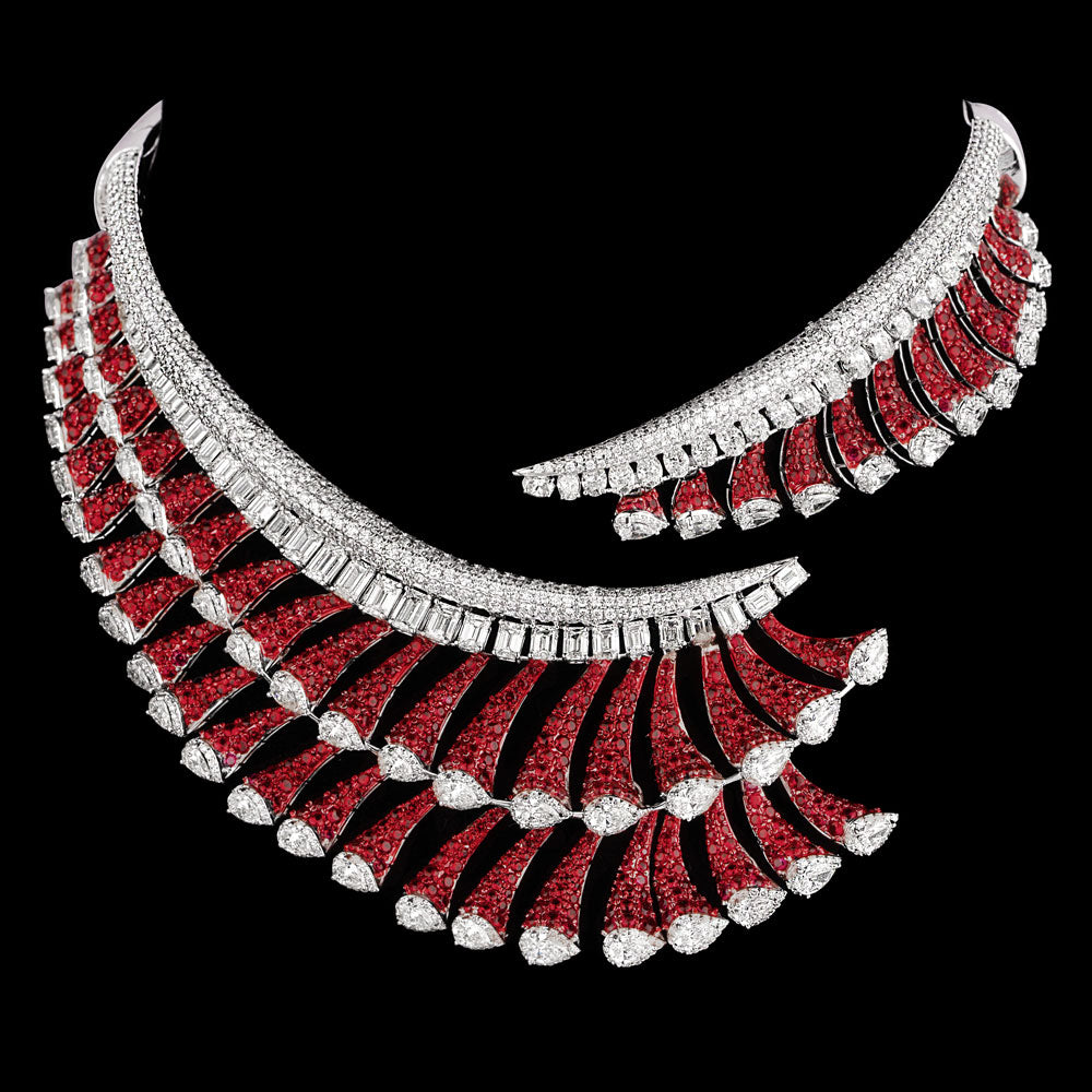 18K White Gold Diamond Necklace - 45.9ct VVS-VS-HI with Colour Stones