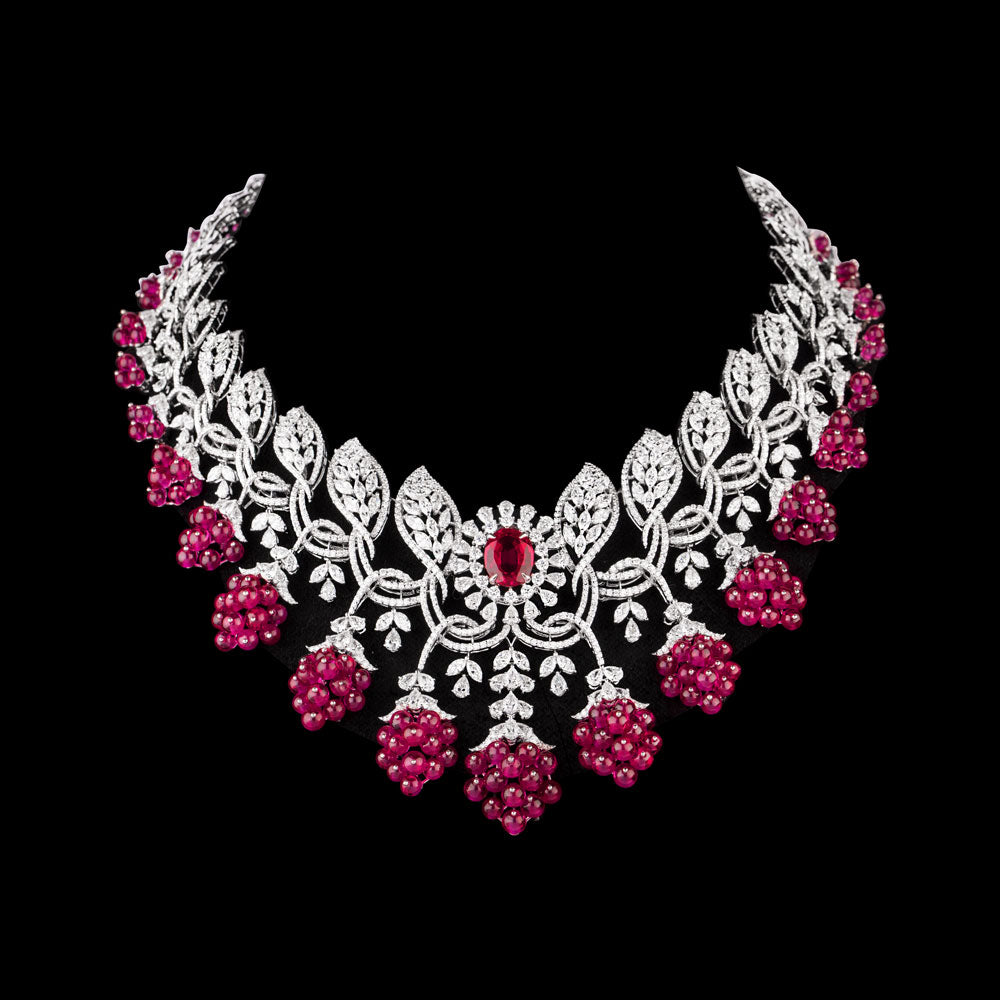 18K White Gold Diamond Necklace - 26.649ct VVS-EF with Colour Stones