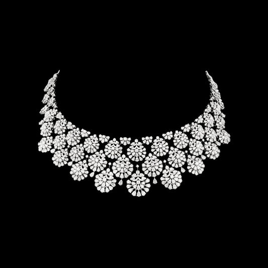 18K White Gold Diamond Necklace - 28.732ct VVS-FG