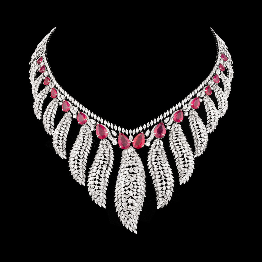 18K White Gold Diamond Necklace - 34.564ct VVS-FG with Colour Stones