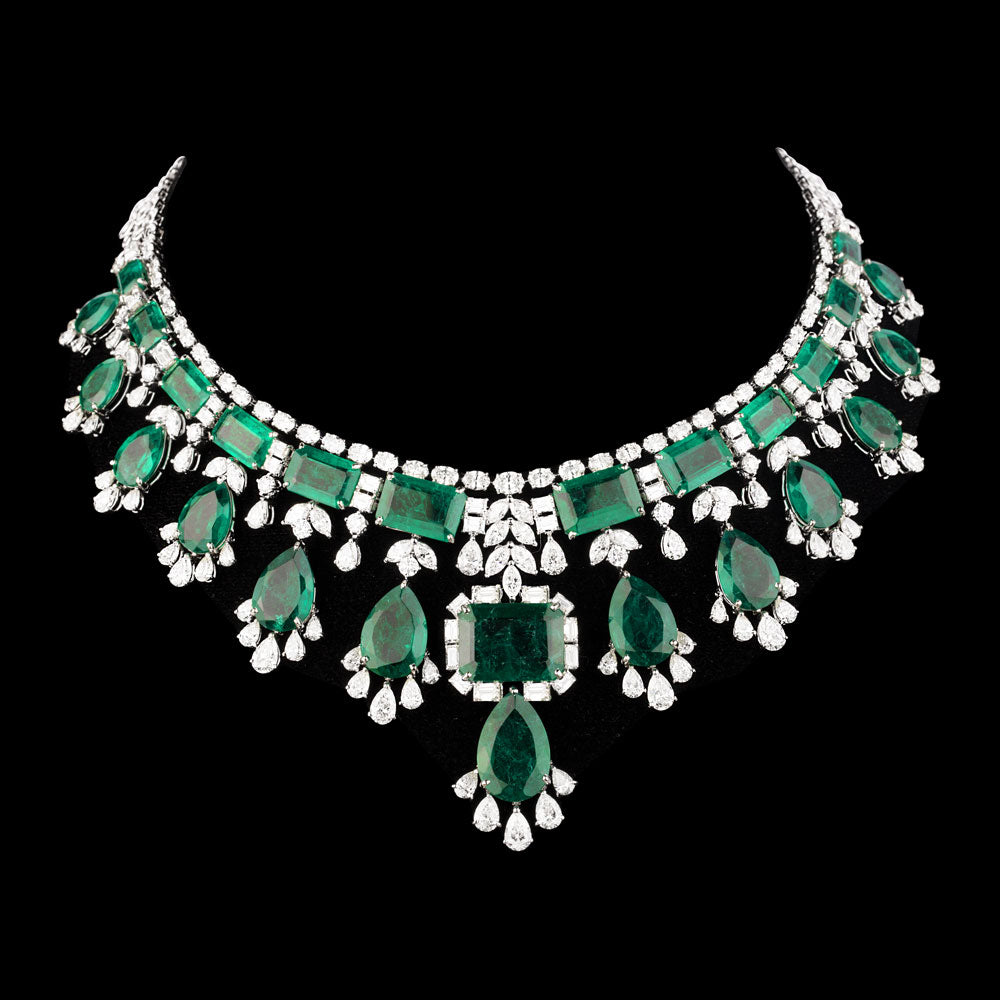 18K White Gold Diamond Necklace - 39.778ct VS-SI-HI with Colour Stones