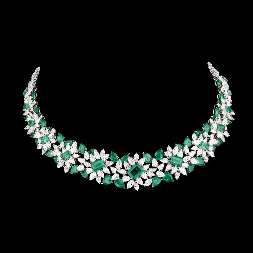 18K White Gold Diamond Necklace - 26.268ct VS-SI-HI with Colour Stones