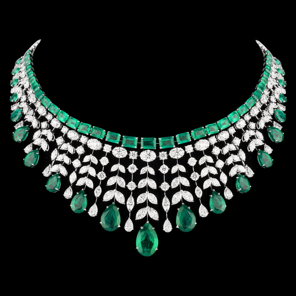 18K White Gold Diamond Necklace - 39.309ct VVS-VS-IJ with Colour Stones