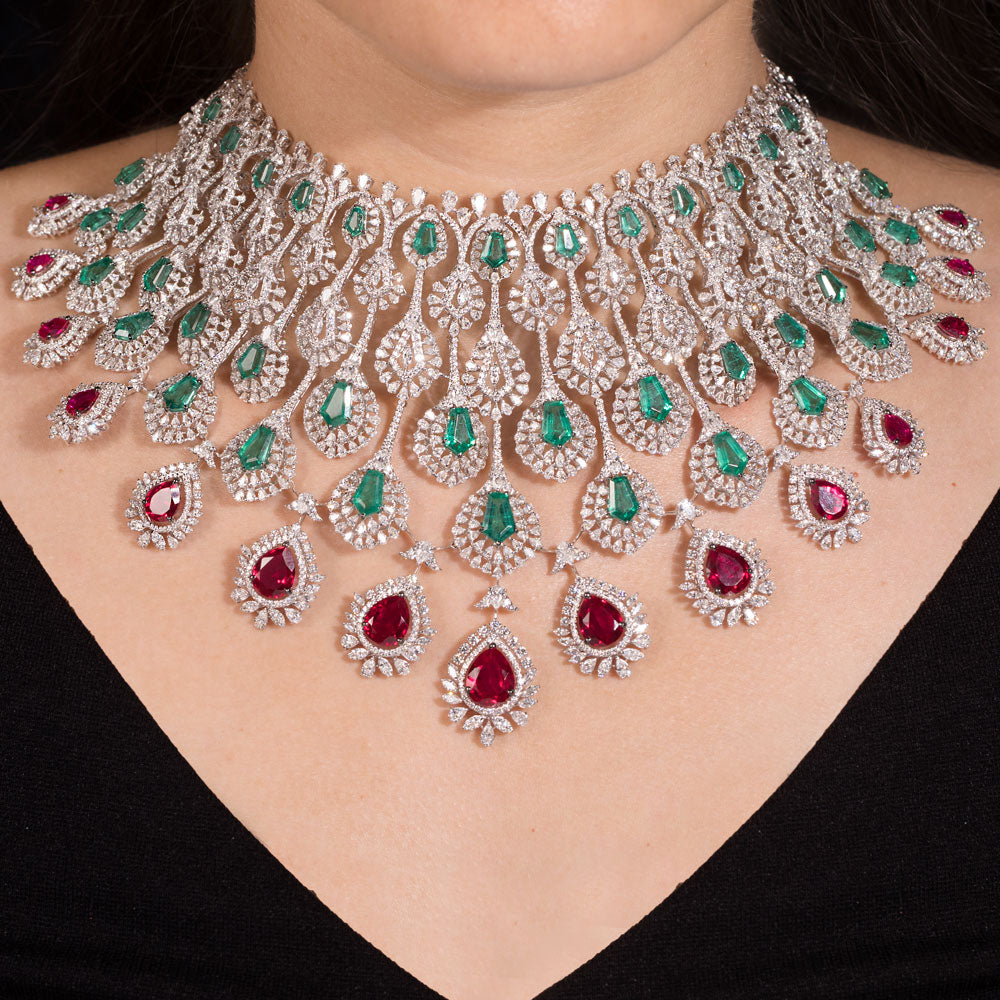 18K White Gold Diamond Necklace - 47.64ct VVS-EF with Colour Stones