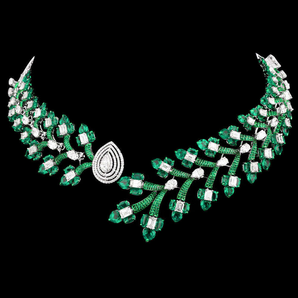 18K White Gold Diamond Necklace - 19.467ct VVS-VS-HI with Colour Stones