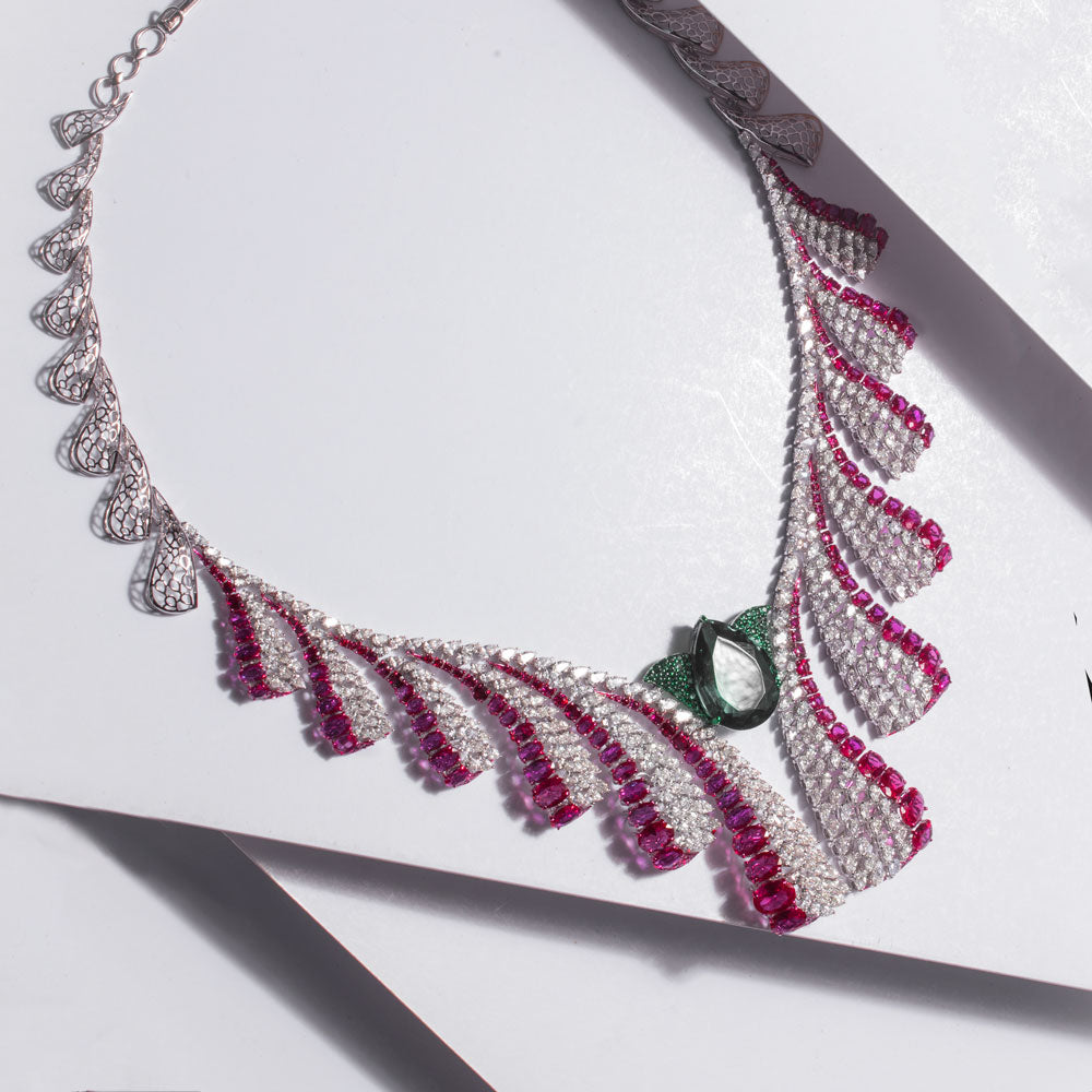 18K White Gold Diamond Necklace - 23.715ct VS-SI-FGH with Colour Stones