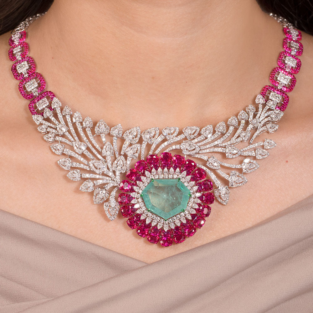 18K White Gold Diamond Necklace - 23.643ct VS-SI-EF with Colour Stones