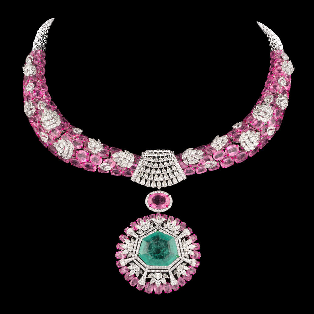 18K White Gold Diamond Necklace - 22.035ct VVS-VS-IJ with Colour Stones