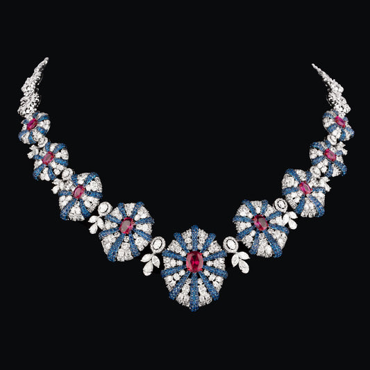 18K White Gold Diamond Necklace - 23.87ct VVS-VS-IJ with Colour Stones