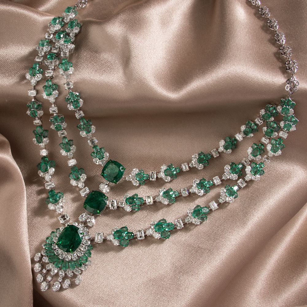 18K White Gold Diamond Necklace - 44.831ct VVS-VS-HI with Colour Stones