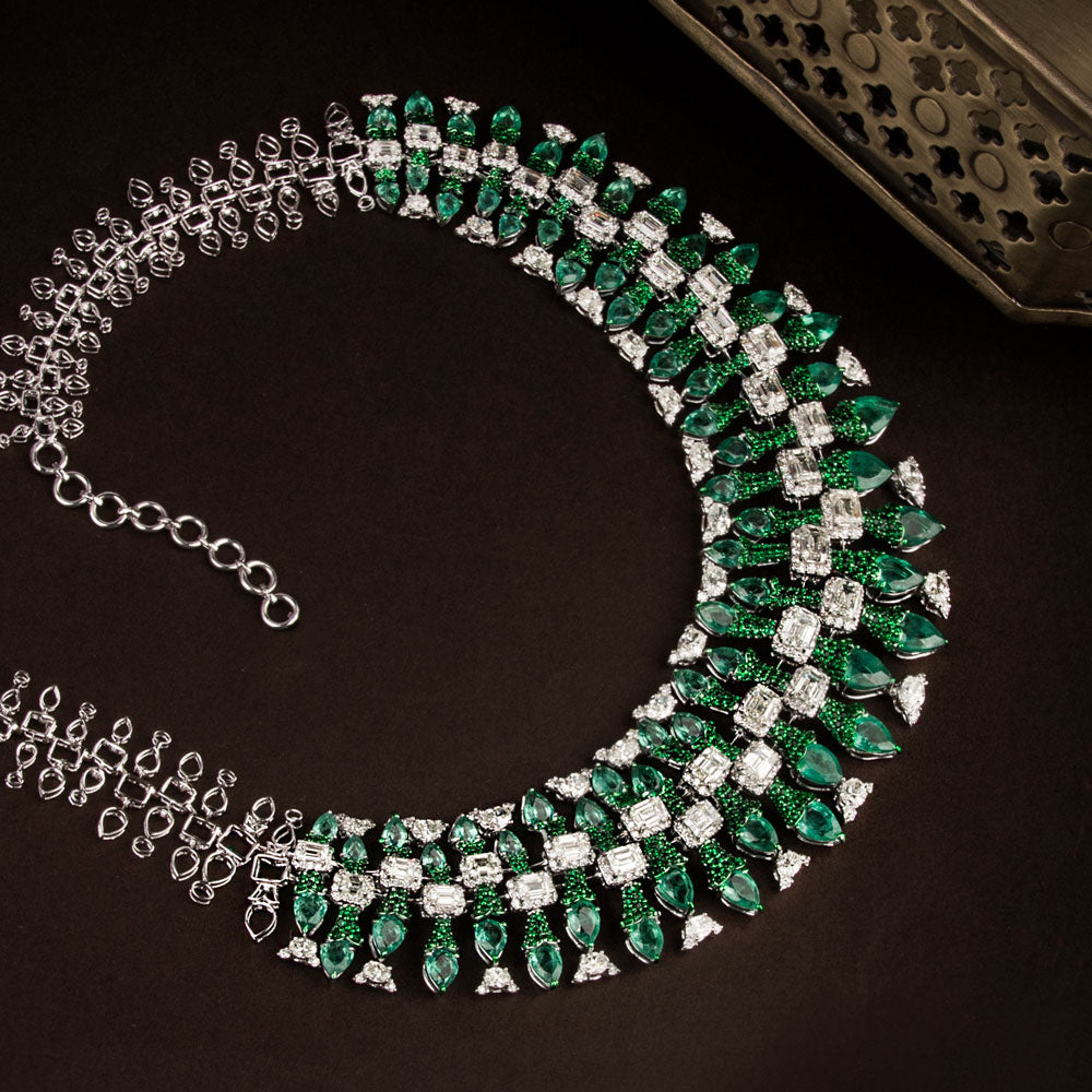 18K White Gold Diamond Necklace - 19.882ct VVS-VS-HI with Colour Stones
