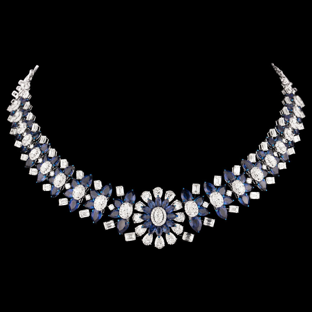 18K White Gold Diamond Necklace - 27.329ct VVS-VS-IJ with Colour Stones