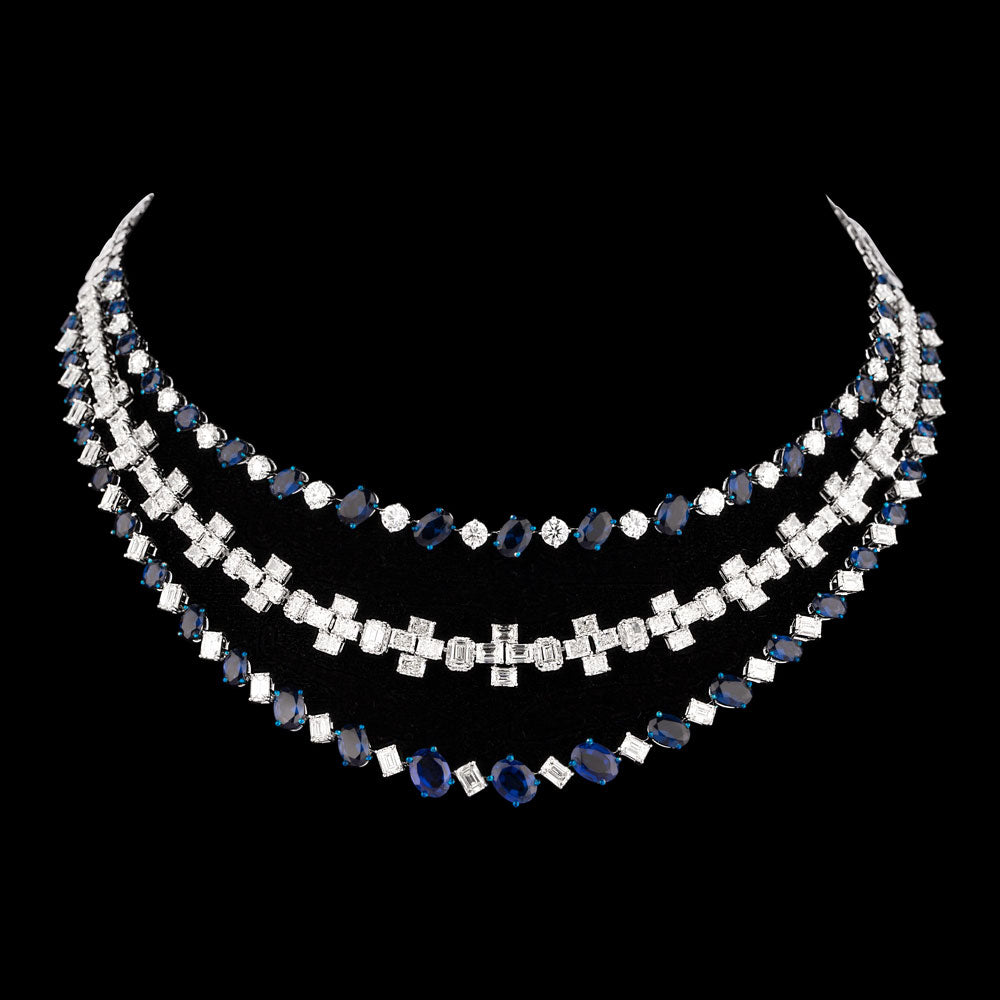 18K White Gold Diamond Necklace - 30.52ct VVS-VS-HI with Colour Stones