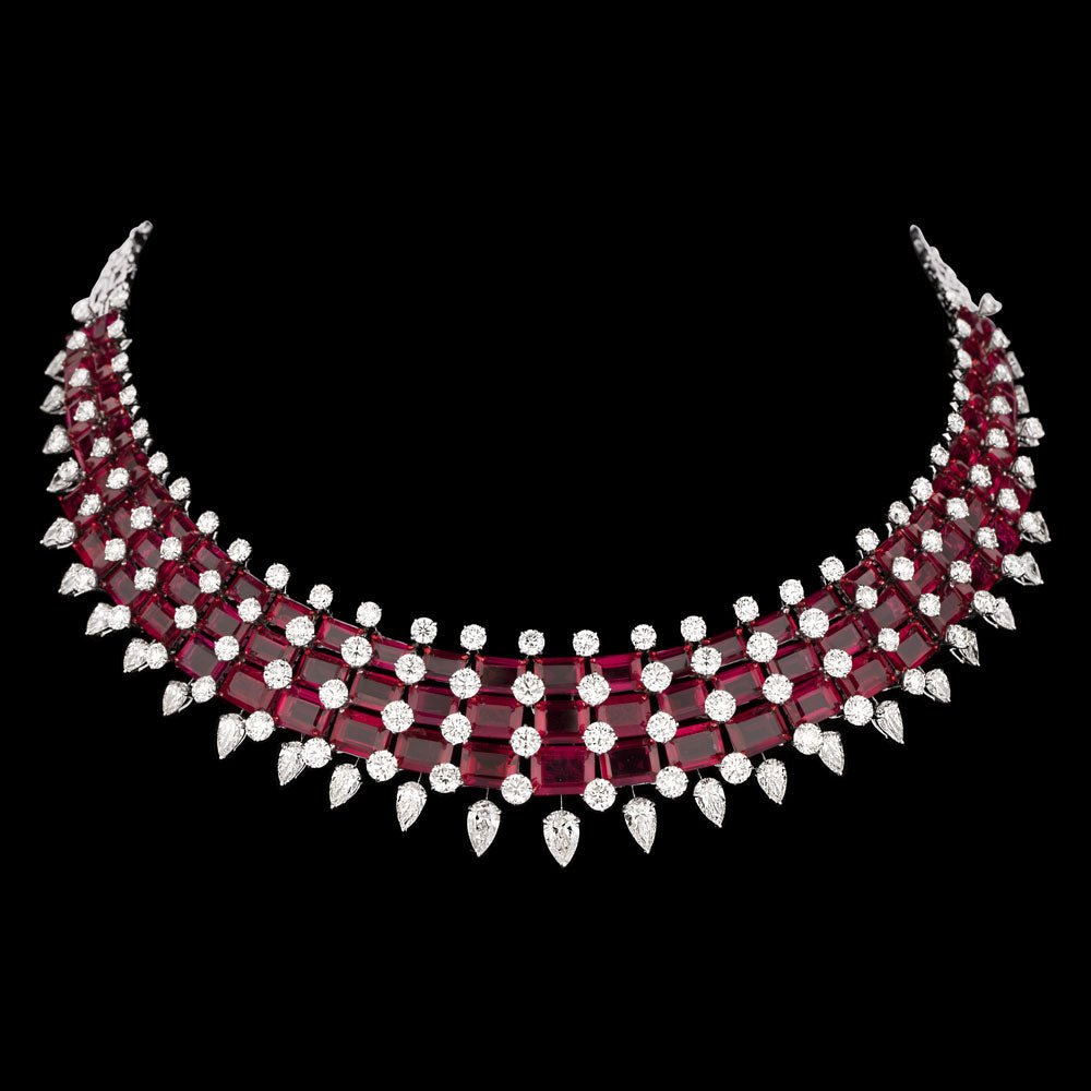 18K White Gold Diamond Necklace - 29.753ct VVS-VS-JK with Colour Stones