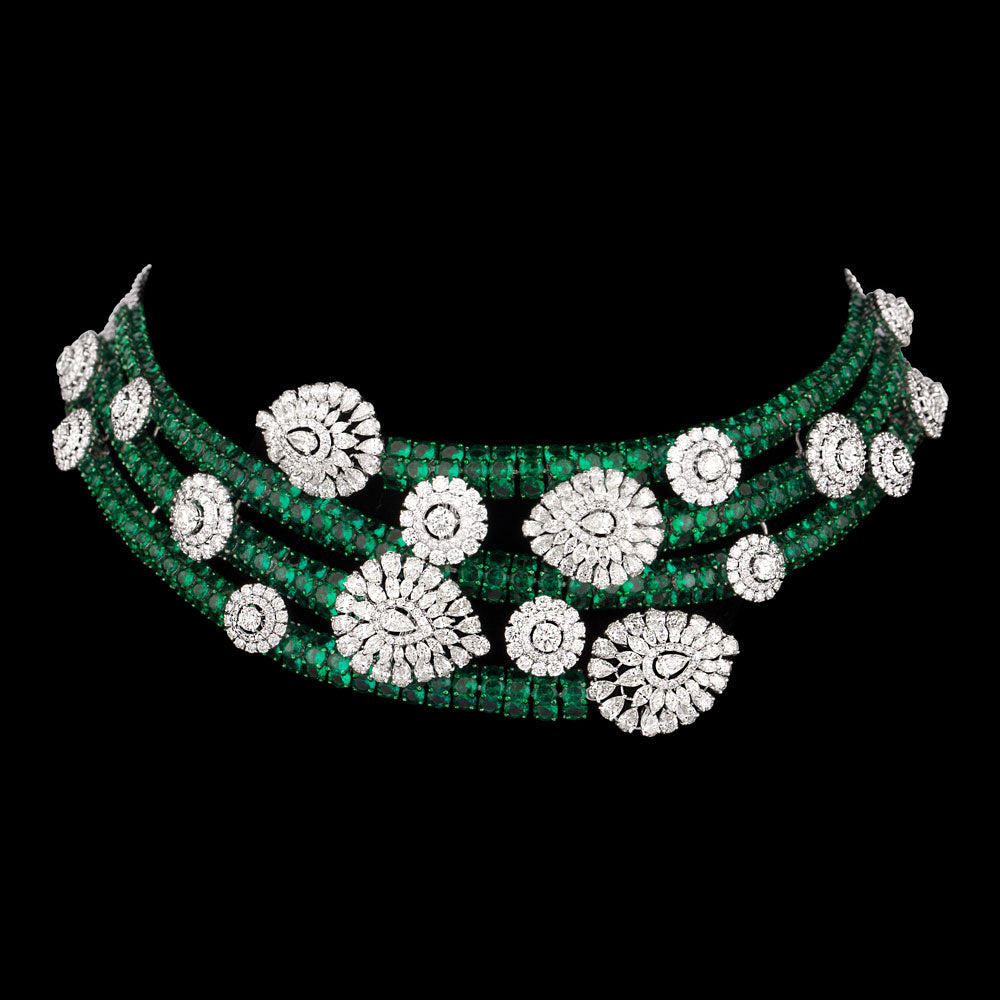 18K White Gold Diamond Necklace - 26.426ct VVS-VS-JK with Colour Stones