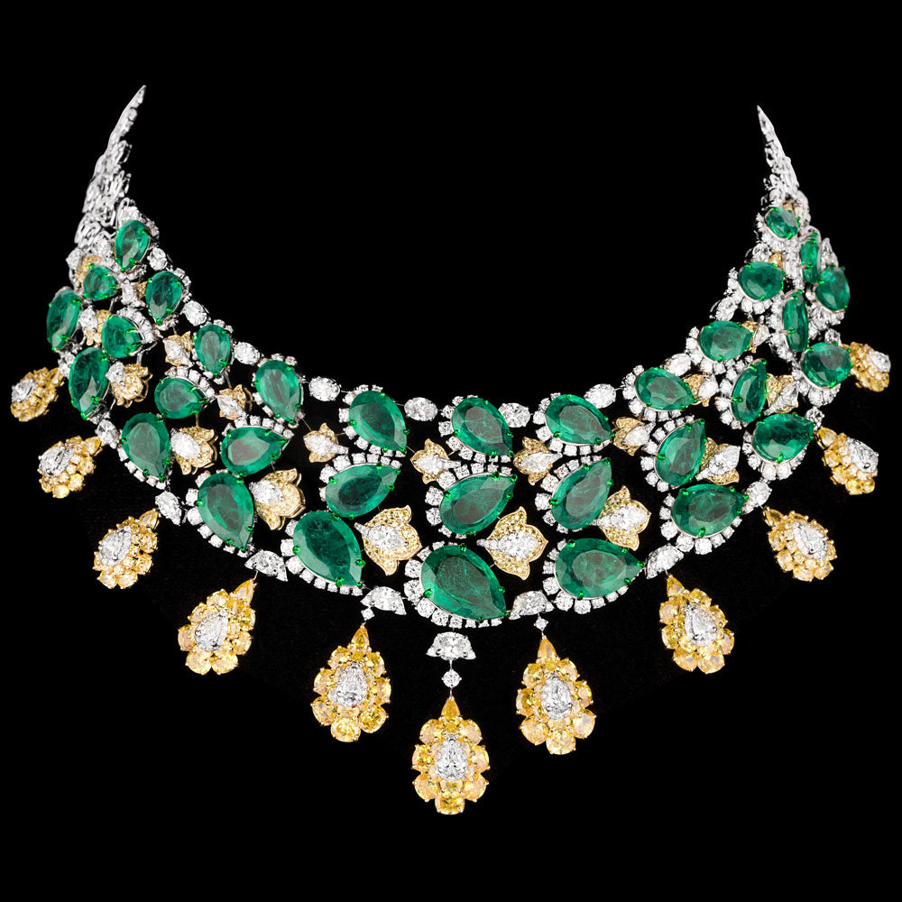 18K Two Tone Gold Diamond Necklace - 24.794ct VS-SI-IJ with Colour Stones