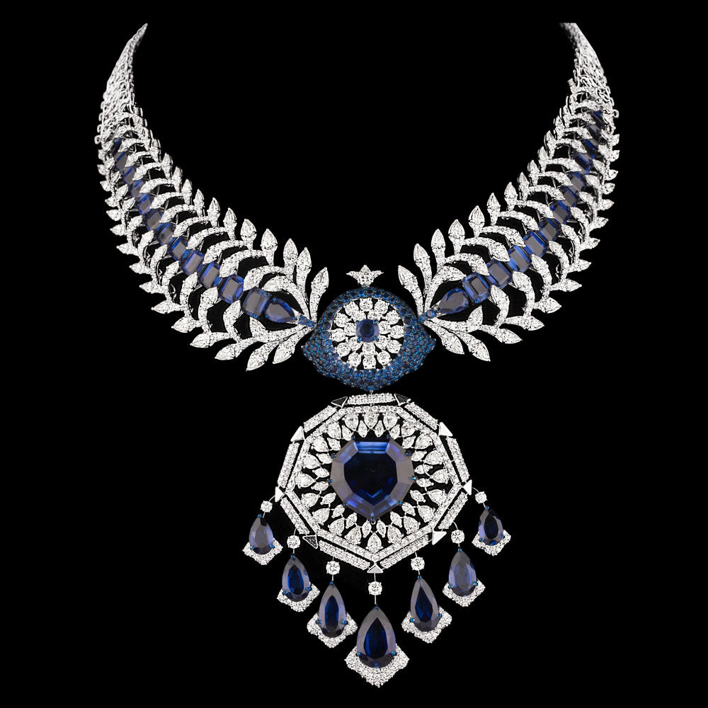 18K White Gold Diamond Necklace - 34.51ct VVS-VS-KL with Colour Stones