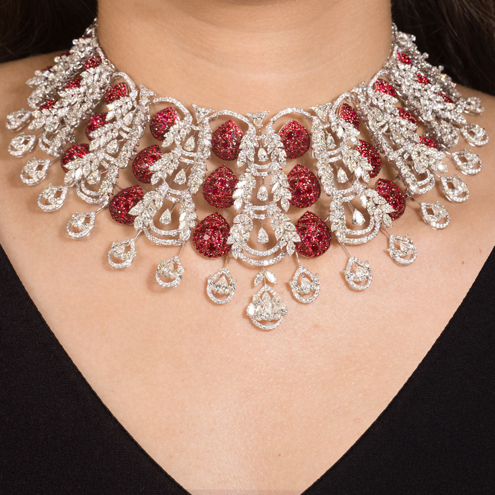 18K White Gold Diamond Necklace - 50.359ct VS-SI-IJ with Colour Stones