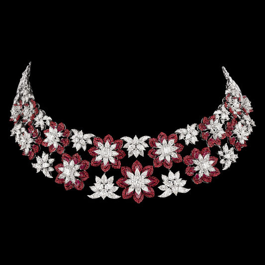 18K White Gold Diamond Necklace - 29.41ct VVS-VS-IJ with Colour Stones