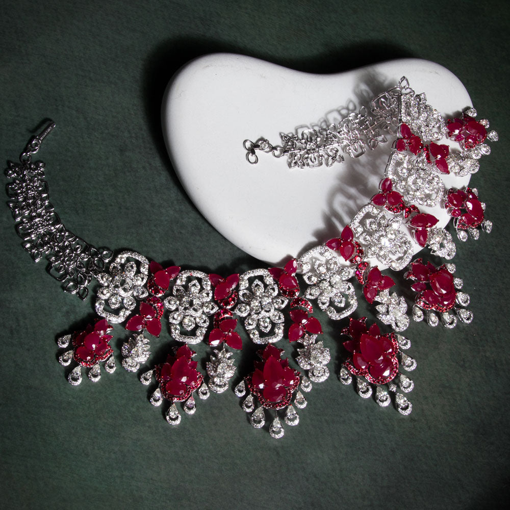 18K White Gold Diamond Necklace - 37.608ct VS-SI-IJ with Colour Stones