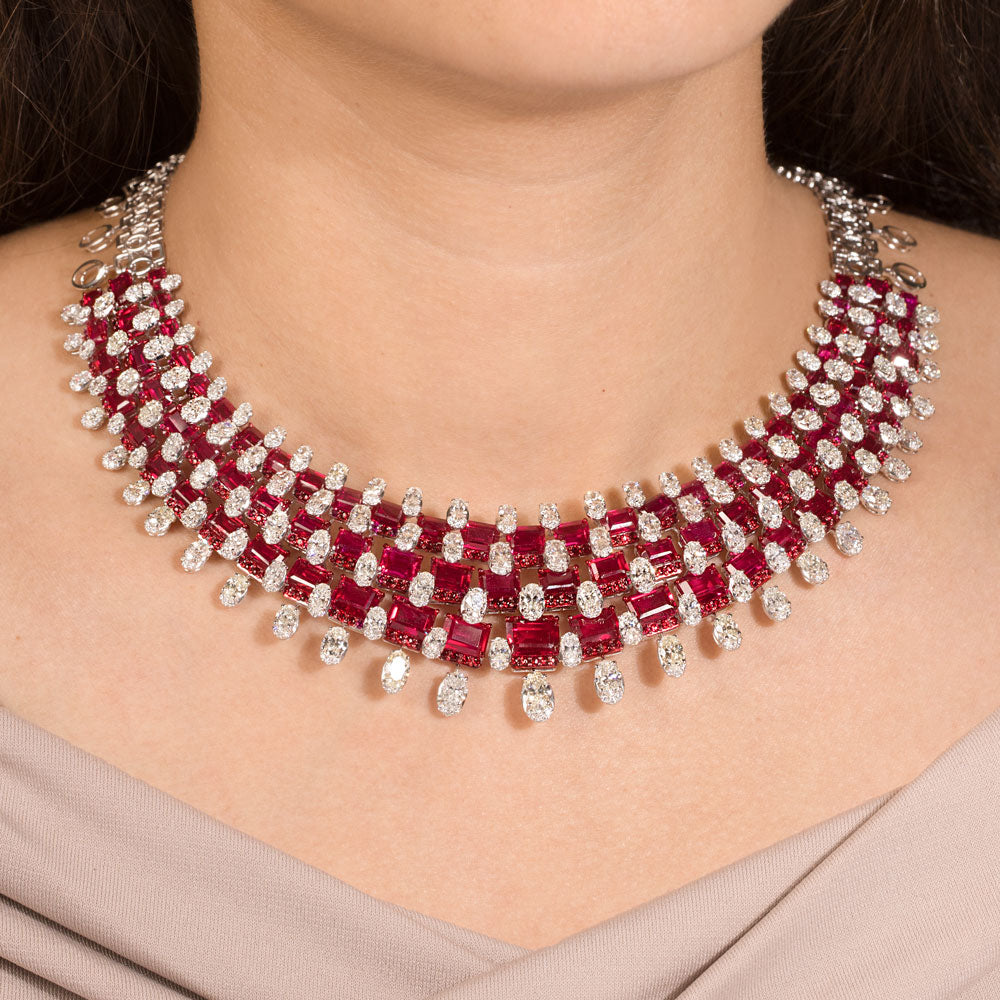 18K White Gold Diamond Necklace - 26.083ct SI-WK with Colour Stones