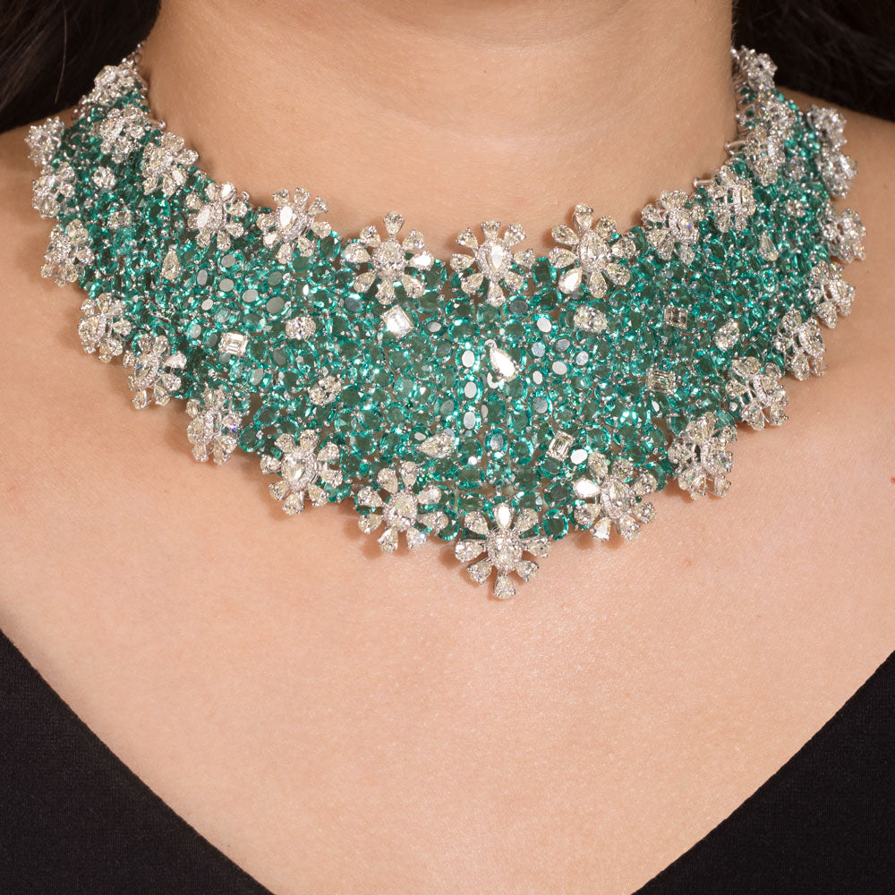 14K White Gold Diamond Necklace - 32.003ct VS-SI-JK with Colour Stones