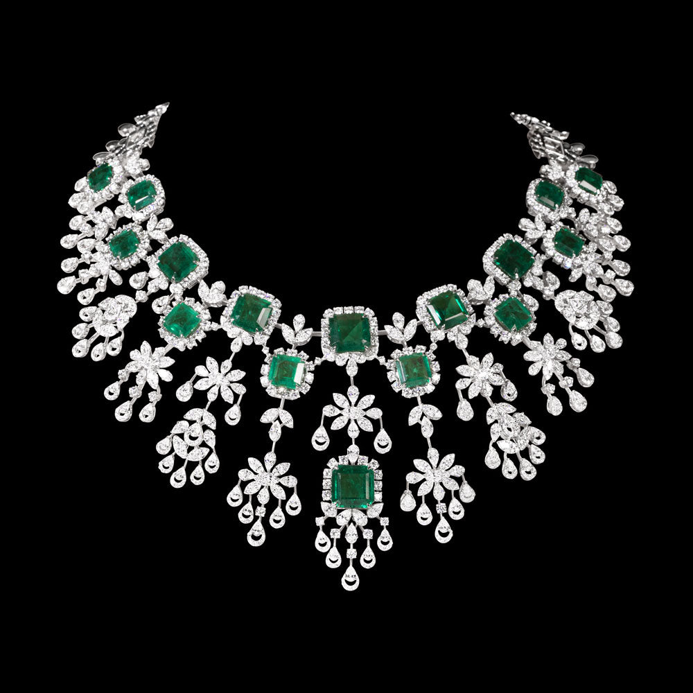 18K White Gold Diamond Necklace - 35.65ct VVS-EF with Colour Stones