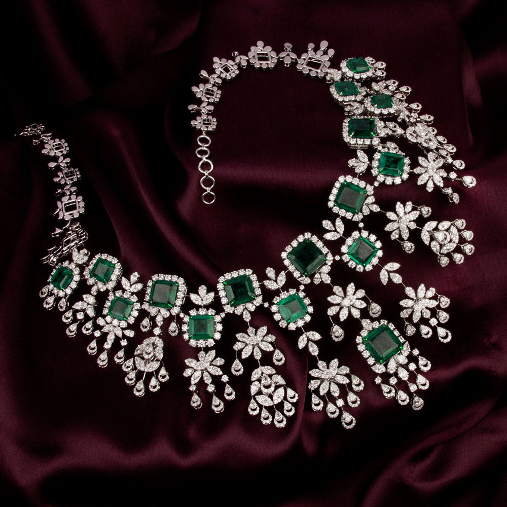 18K White Gold Diamond Necklace - 35.65ct VVS-EF with Colour Stones