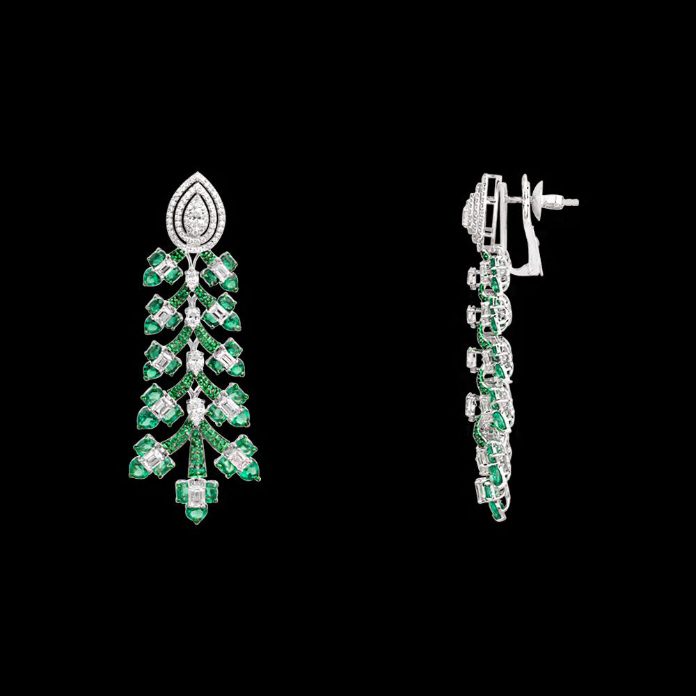 18K White Gold Diamond Jewellery - 6.273ct VVS-VS-HI with Colour Stones