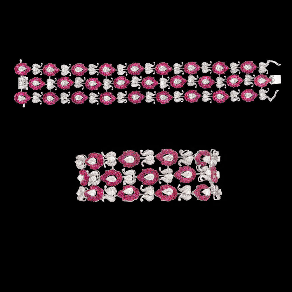 18K White Gold Diamond Bracelet - 10.31ct VVS-VS-KL with Colour Stones