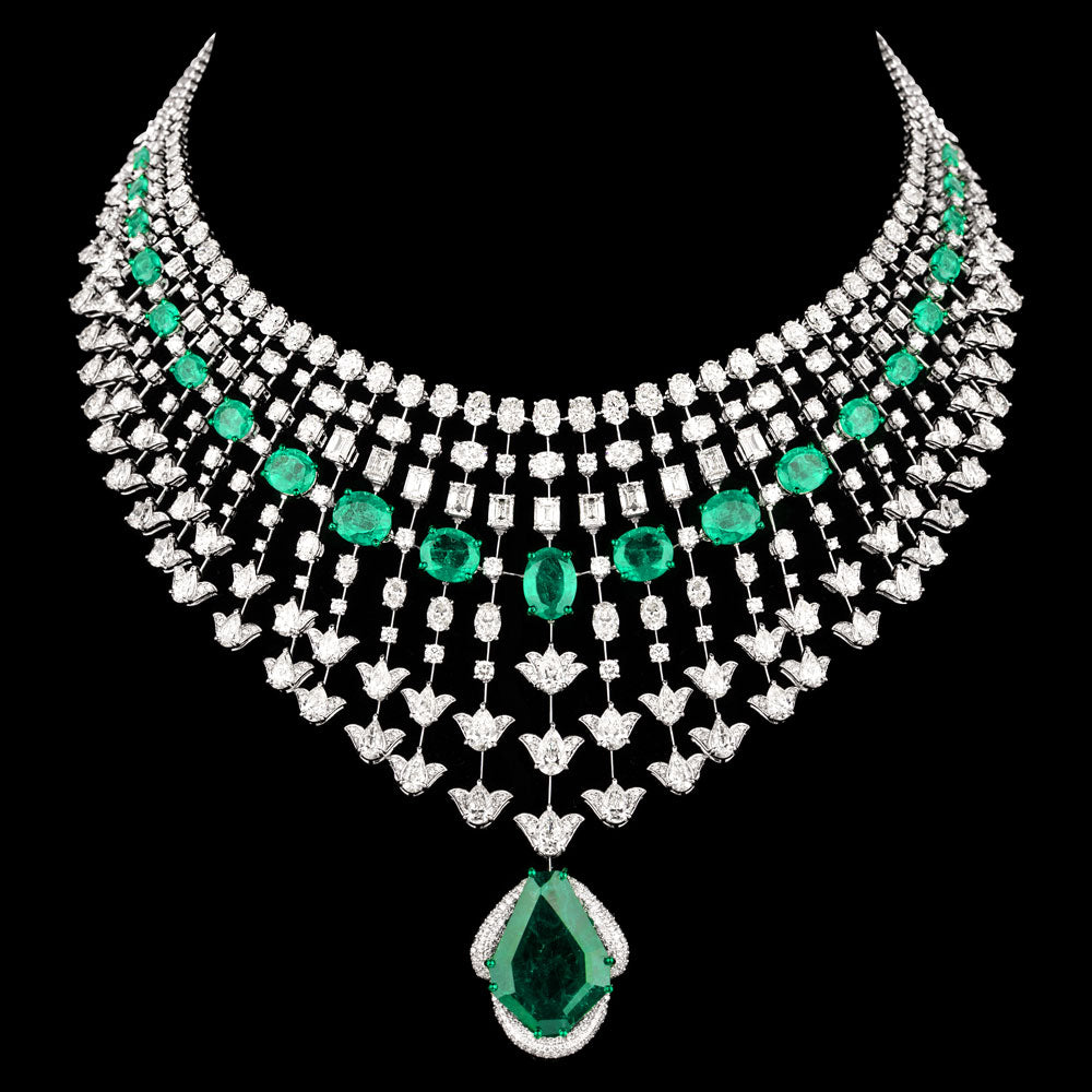 18K White Gold Diamond Necklace - 46.43ct VVS-VS-HI with Colour Stones