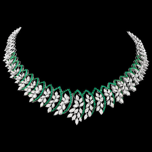 18K White Gold Diamond Necklace - 17.97ct N-A with Colour Stones