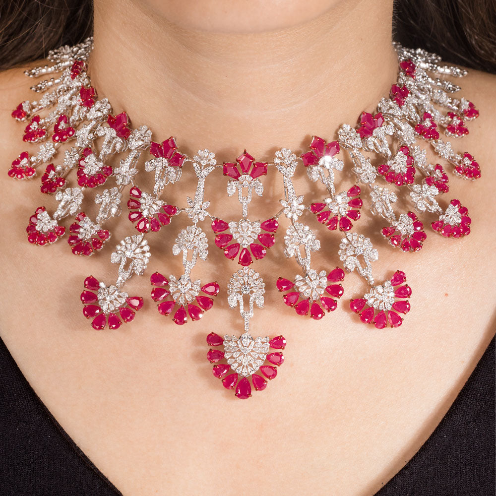 18K White Gold Diamond Necklace - 16.831ct VVS-EF with Colour Stones