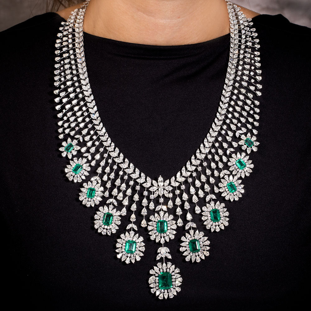 18K White Gold Diamond Necklace - 107.313ct VVS-VS-GH with Colour Stones