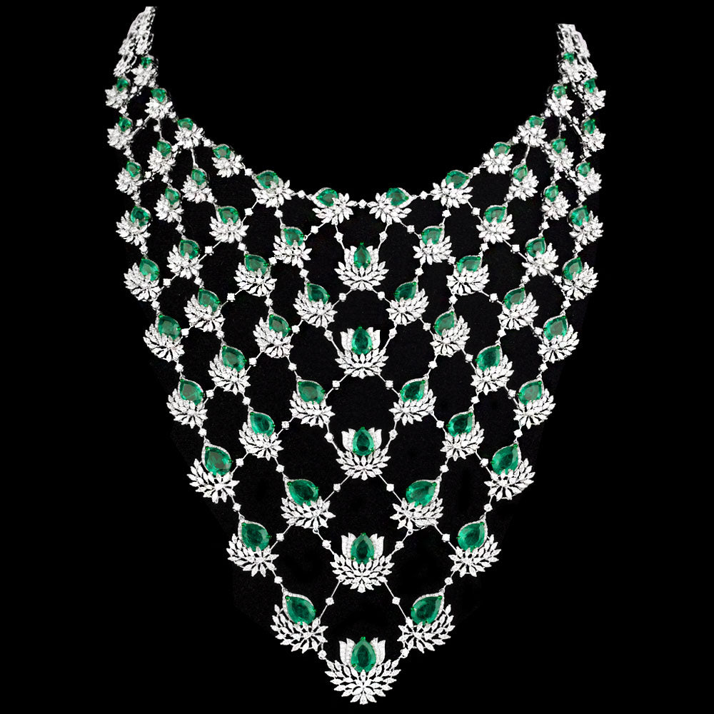 18K White Gold Diamond Necklace - 20.152ct VVS-EF